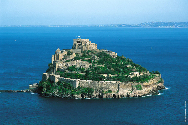 Il Castello Aragonese